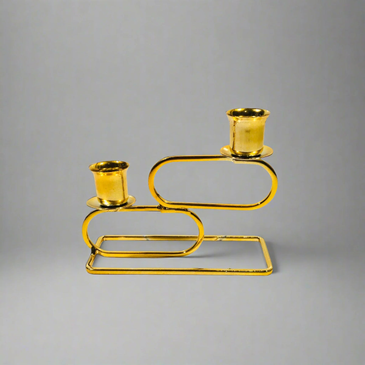 Metallic Candle Stand – Elegant Golden Décor